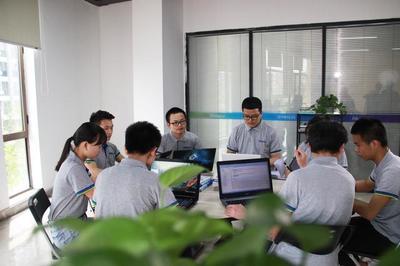 改變世界的IT大佬竟全是程序員出身？下一個會是誰？長沙軟件開發(fā)的可能性