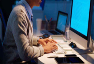 500萬(wàn)“薪火”助學(xué)計(jì)劃助力夢(mèng)想，長(zhǎng)沙新華電腦學(xué)院軟件開(kāi)發(fā)的機(jī)遇與未來(lái)